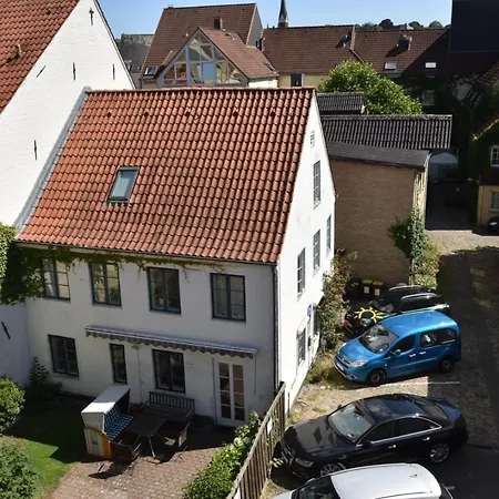 Hugo-eckener Apartment Flensburg
